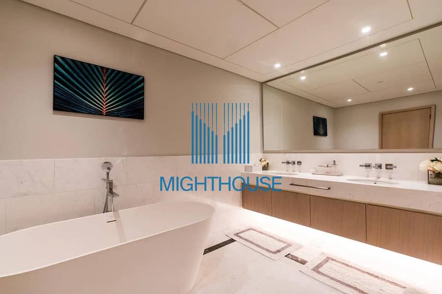 Luxurious | Fully Furnished | Vacant in February - Image 9