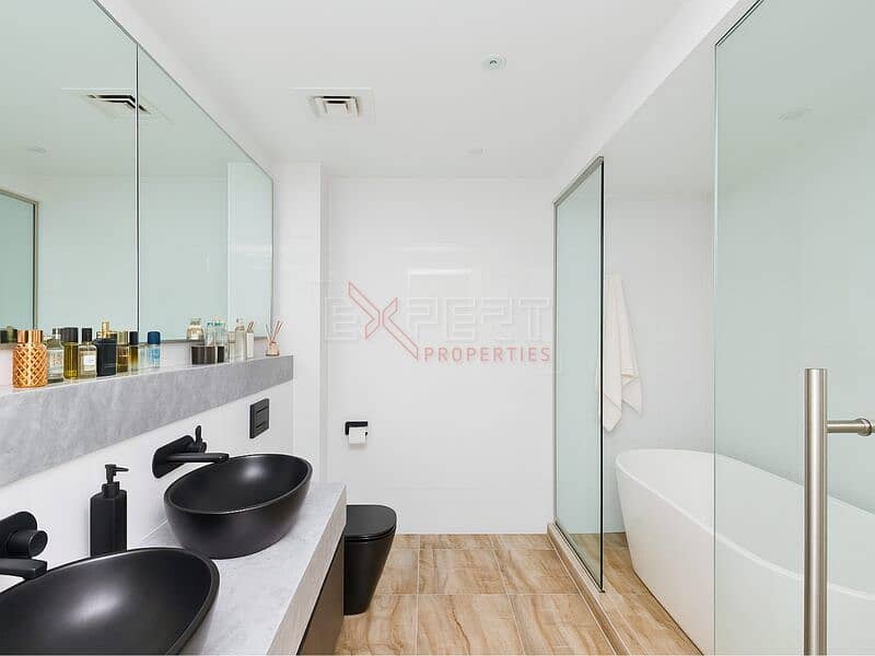 Stylish 1BHK Apartment | Modern Furnishings |Perfect Urban Living - Image 13