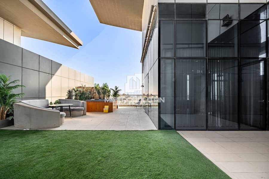 Luxurious Upgrades | Furnished | Beach Access - Image 16