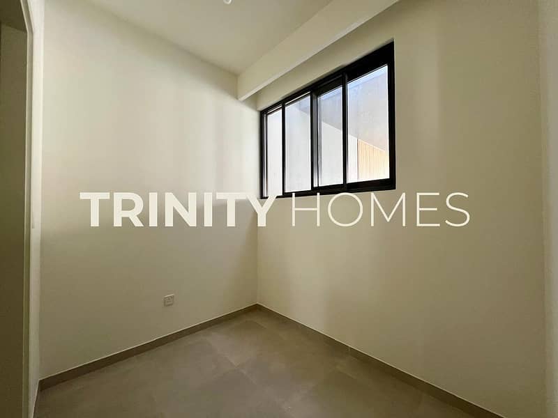 Brand New | On the Park | 4 Bedrooms + Maid - Image 8