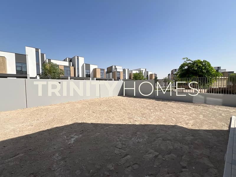 Brand New | On the Park | 4 Bedrooms + Maid - Image 9