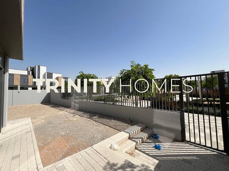 Brand New | On the Park | 4 Bedrooms + Maid - Image 10