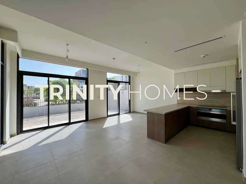 Brand New | On the Park | 4 Bedrooms + Maid - Image 12