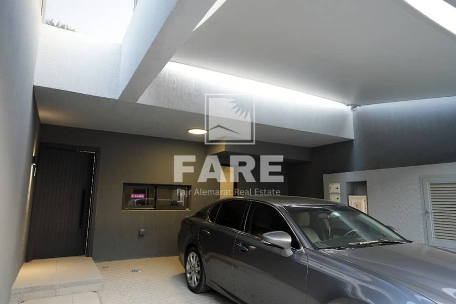 12 bed25db3-1450-463d-a119-1c0dd56a6dfb. jpg