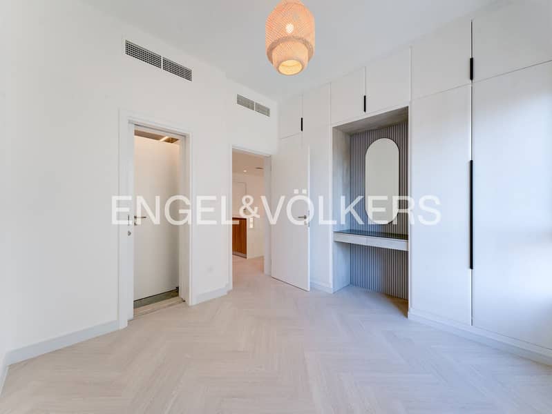 Fully Upgraded | Vacant Now | Stunning Views - Image 14