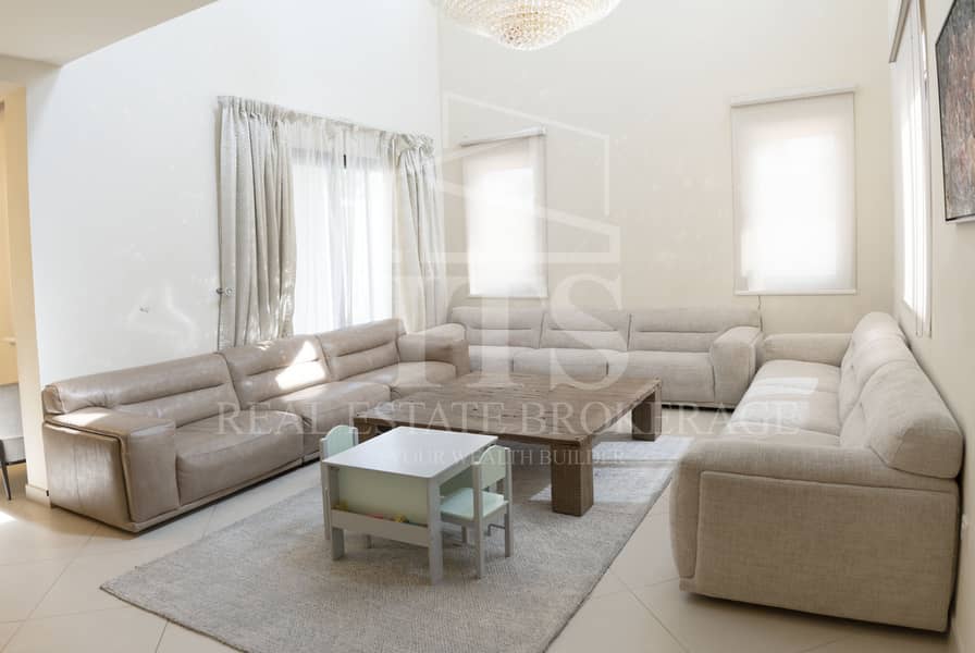 5 BEDROOM VILLA | FULLY FURNISHED | NEGOTIABLE