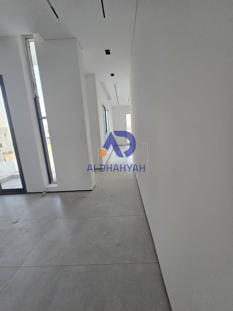 40 1000133663. jpg