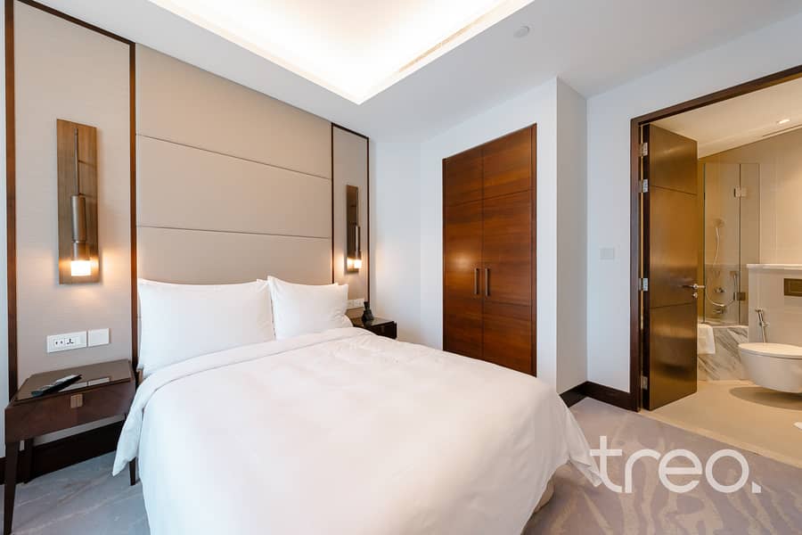 Burj Khalifa View | Exclusive | Vacant - Image 13