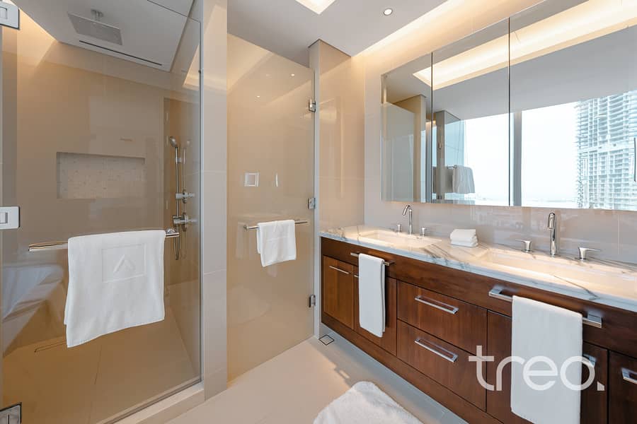 Burj Khalifa View | Exclusive | Vacant - Image 20