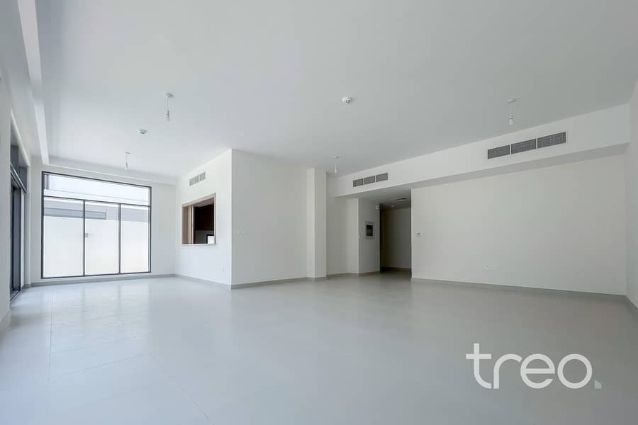 Single Row | Brand New | Green Belt View