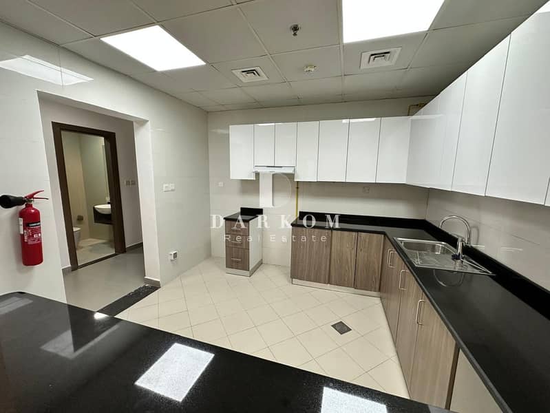 VACANT | One Bedroom With Balcony | Good Layout - Image 14