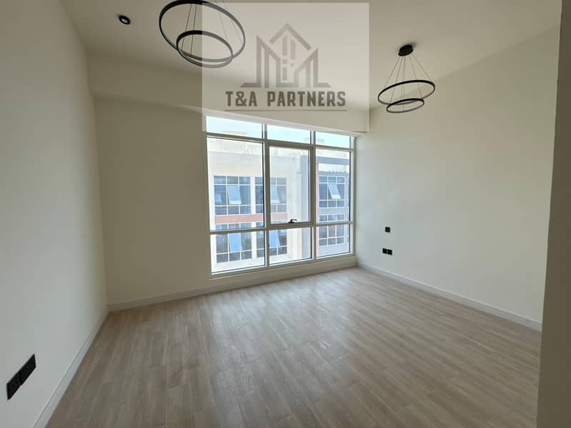 Spacious Verdana Villa in Dubai Investment Park