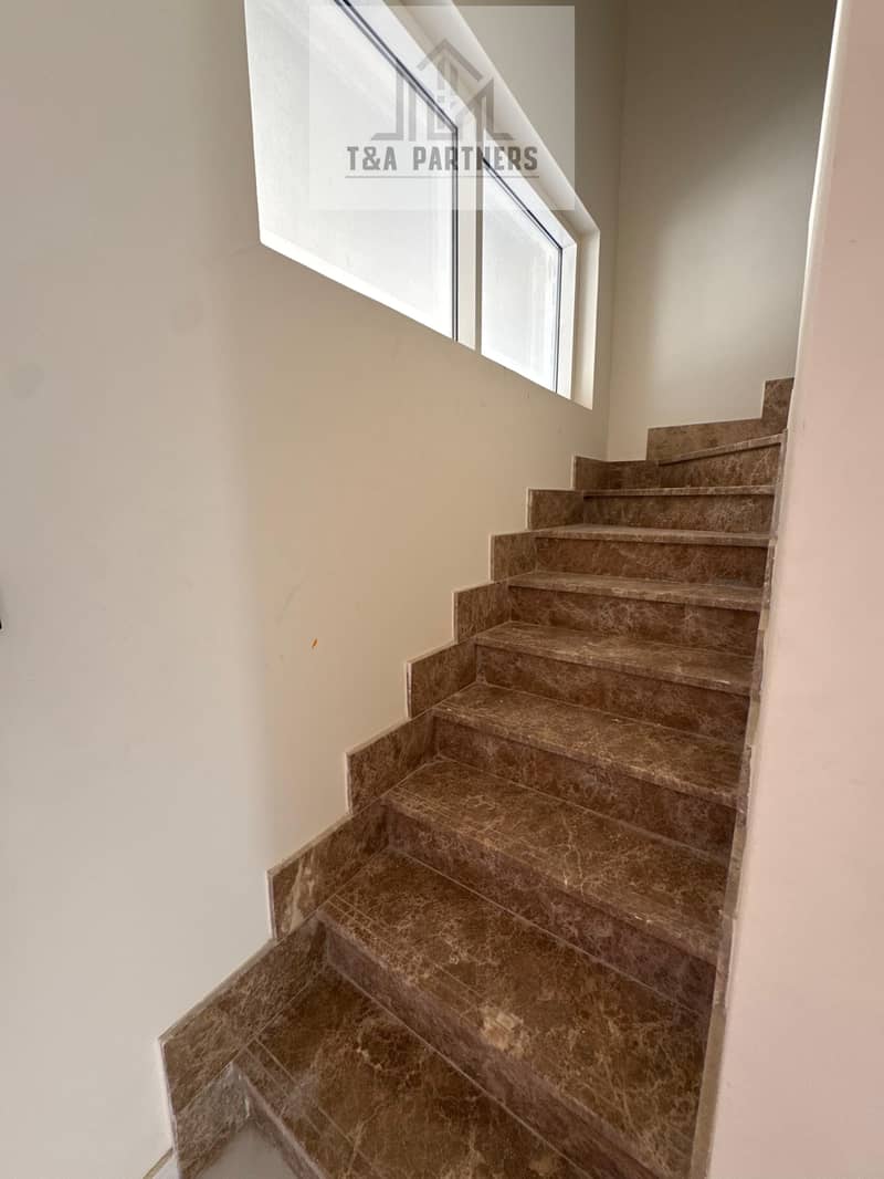 Spacious Verdana Villa in Dubai Investment Park - Image 10