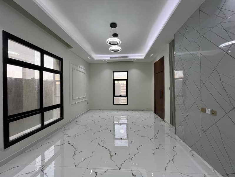 5 7c8ee428-ed5f-49bd-8f10-fdb224aca722. jpg