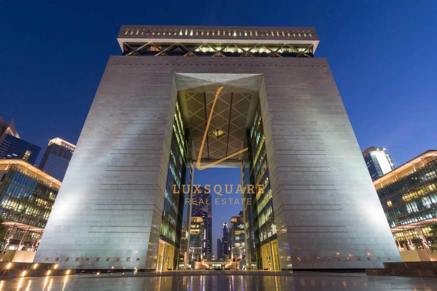 Prime Location I High End Living I Spacious - Image 18