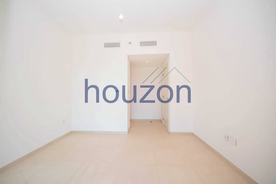 Brand New 2BR| Full Burj Khalifa View | Best Price - Image 8