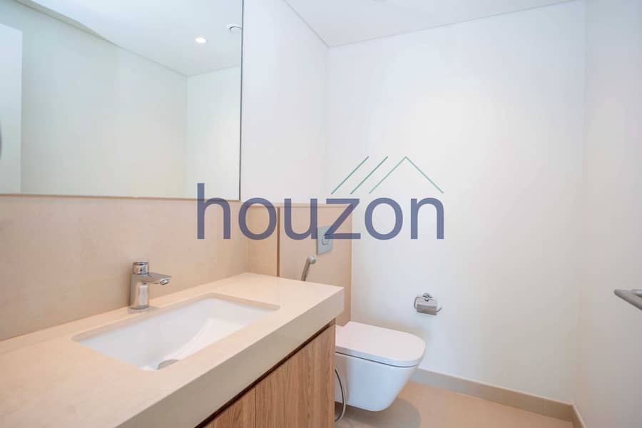 Brand New 2BR| Full Burj Khalifa View | Best Price - Image 11