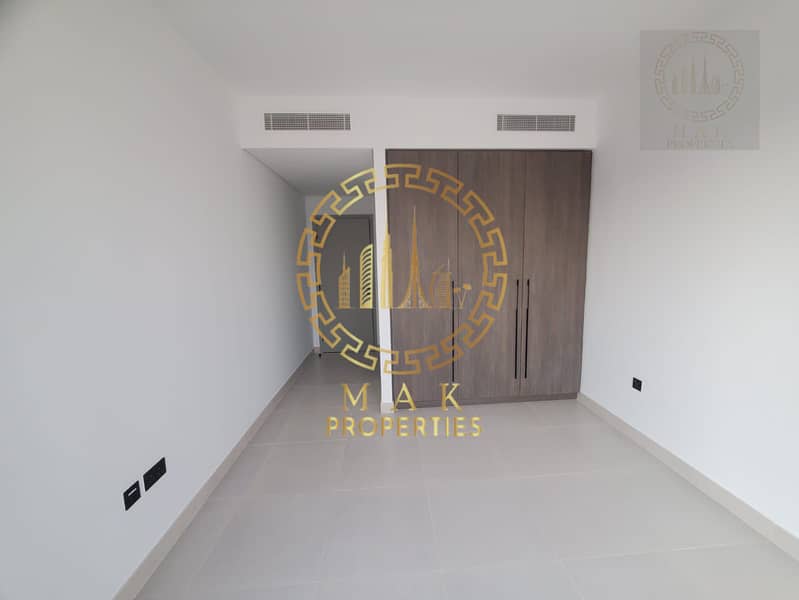 Elegant 4-Bed Villa | Single Row |Ready to Move Brand New - Image 29