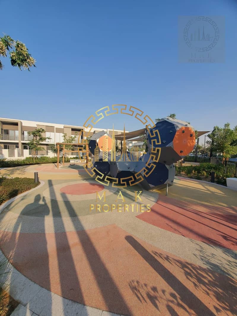 Elegant 4-Bed Villa | Single Row |Ready to Move Brand New - Image 35