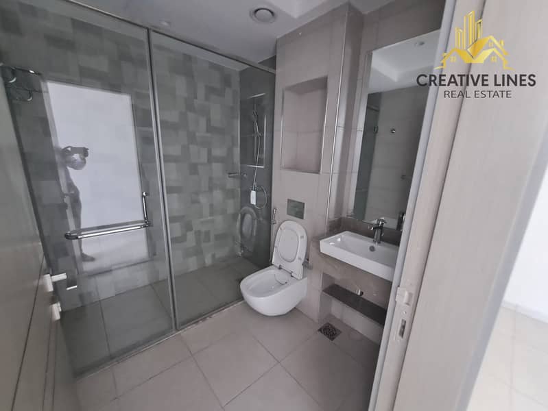 LUXURY SPACIOUS MODERN 2 BEDROOM APARTMENT/ WITH KITCHEN/ READY TO MOVE