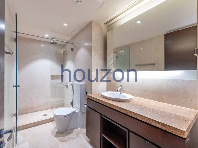 Spacious 3BR + M/R | Vacant | DIFC & Sea View - Image 6