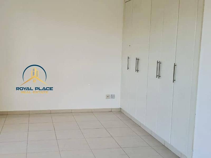 SINGAL ROW | PARK&POOL BACKING | SPECIOUS - Image 11