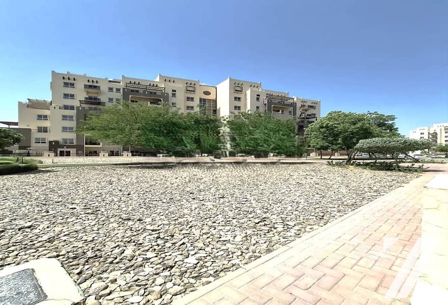 Well Maintained | Spacious 3 Beds | Community Living - Image 9