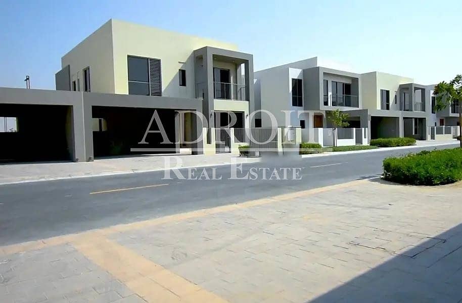 Corner Plot | Contemporary Living 4BR Villa in Sidra