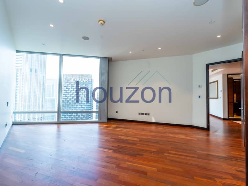 Bright 1BR |Fully Furnished | Opera District View