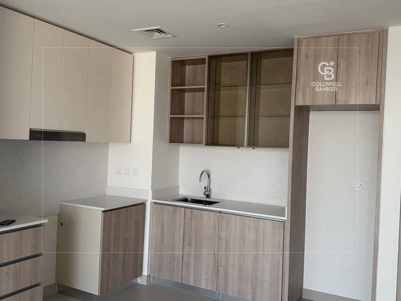 Modern 1-BHK Apartment for Rent in Park Field - Image 13