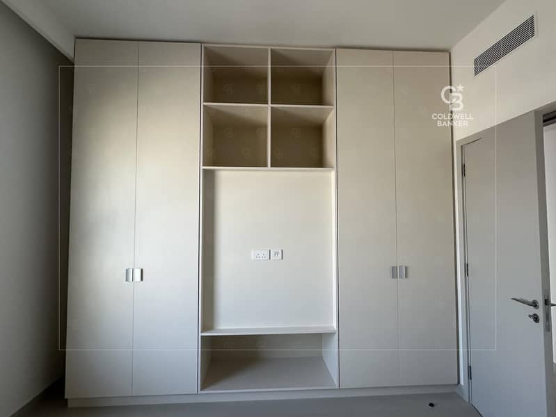 Modern 1-BHK Apartment for Rent in Park Field - Image 17