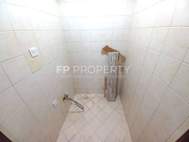 Rented | Hot Deal | Spacious Unit | Vastu Unit - Image 6