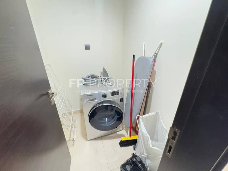 Stylish | Fully 3 Bedroom plus maids room | Downtown - Image 9