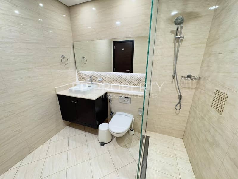 Stylish | Fully 3 Bedroom plus maids room | Downtown - Image 13