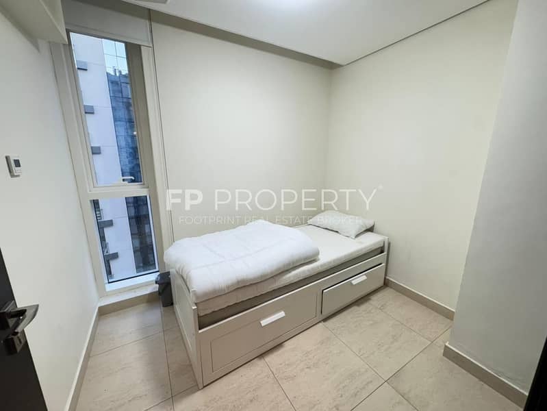 Stylish | Fully 3 Bedroom plus maids room | Downtown - Image 19