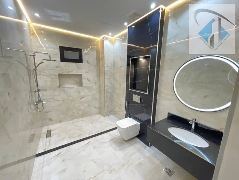 16 WhatsApp Image 2025-11-29 at 12.58. 33 PM(2). jpeg