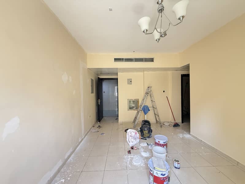 Amazing offer 3bhk for bachelor in new Muwaileh Sharjah