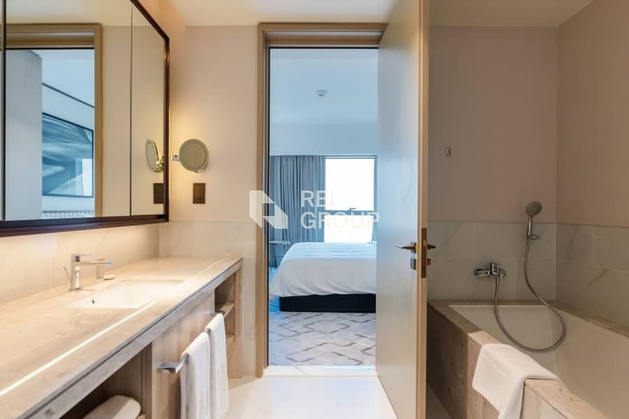 5*Hotel Served I Burj Khalifa View I Vacant - Image 8