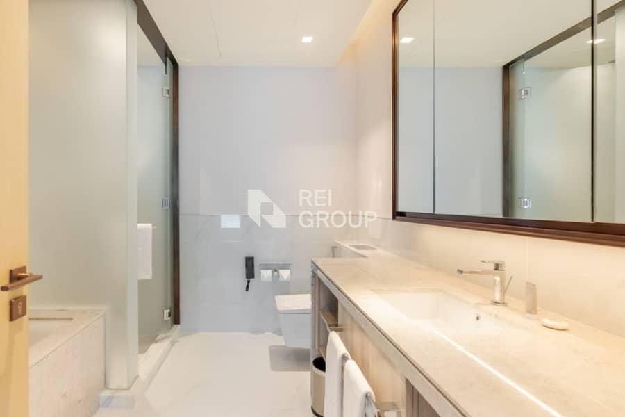 5*Hotel Served I Burj Khalifa View I Vacant - Image 9