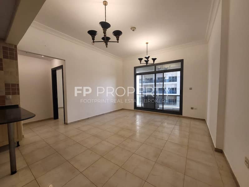 Chiller Free | Huge Layout | Spacious