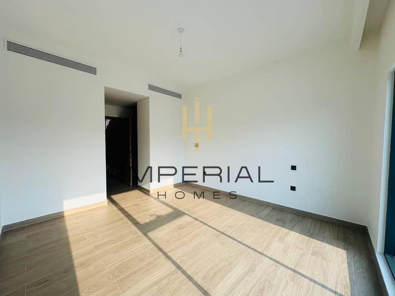 BRAND NEW | G+2 | 5 Bed | Corner Unit | @300k