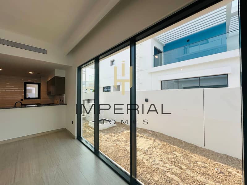 BRAND NEW | G+2 | 5 Bed | Corner Unit | @300k - Image 6