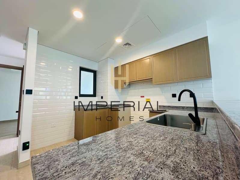 BRAND NEW | G+2 | 5 Bed | Corner Unit | @300k - Image 11
