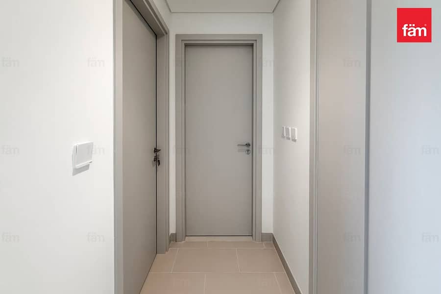 Brand New | Park View | Vacant - Image 8