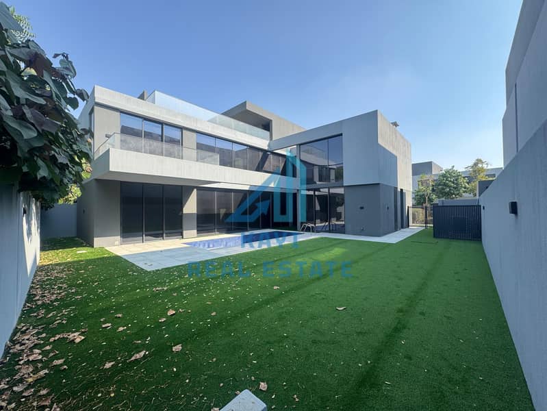 Lavish 5BR Villa | Landscaped Garden || Private Pool || Majlis - Image 5