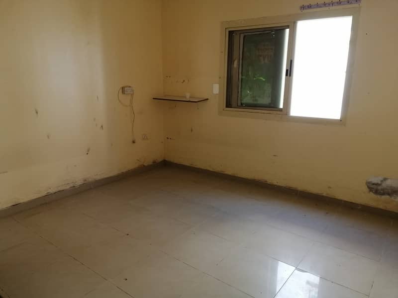 Studio with separate kitchen, Just 11k in 4/cheqs