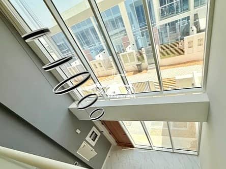 Contemporary Townhouse Design Ideal for Living