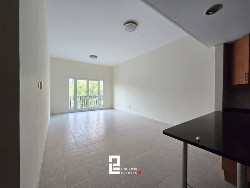 2 Bedroom With Balcony | Spacious Layout | Vacant & Ready To Move