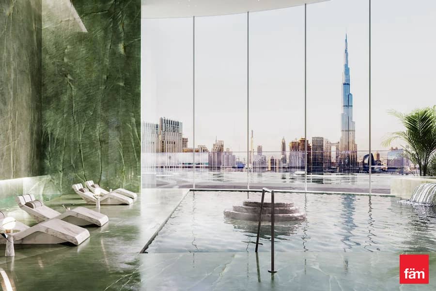 Penthouse with Private Pool for Sale in Estepona Town Centre - Modern Apartment Penthouse With Private Pool