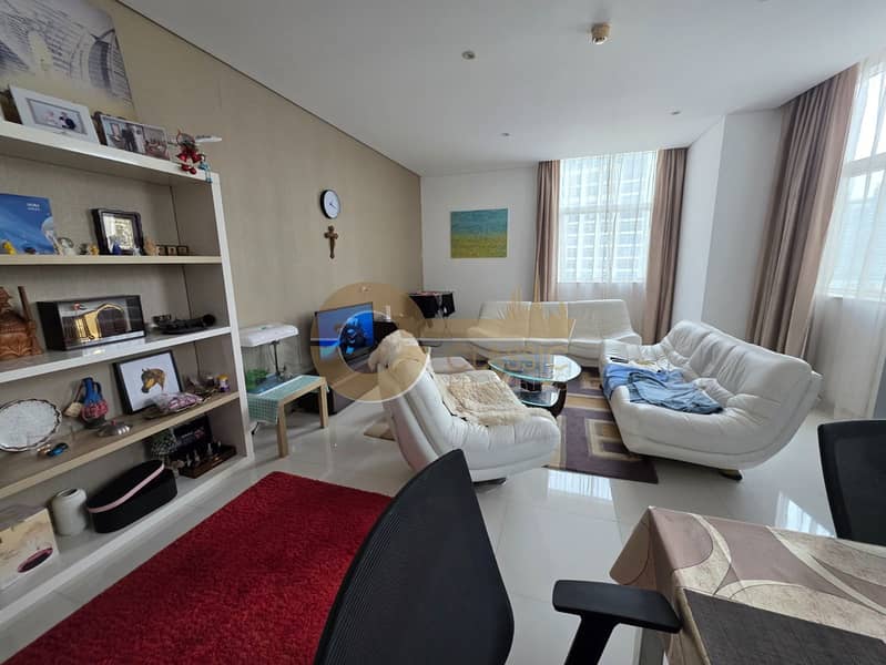 SPACIOUS UNIT | PRIME LOCATION | CANAL VIEWS